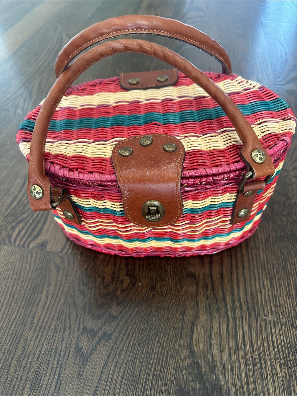 Woven Multicolor Straw Basket Handbag with Brown Leather Trim. Vintage